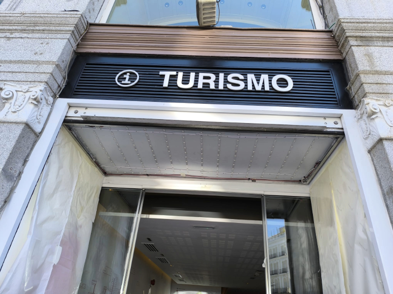 Vinilado-traslúcido-troquelado 